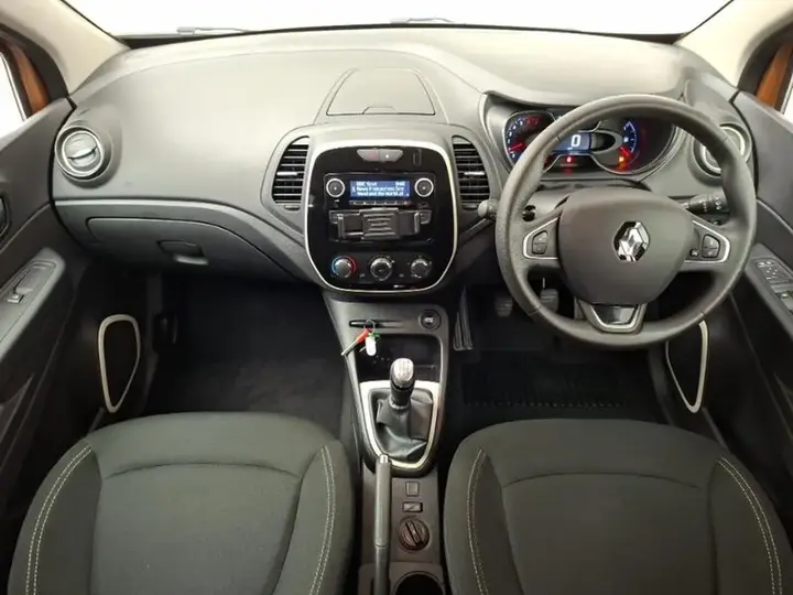 Renault Captur 2018 photo 3