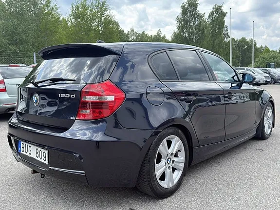 BMW 120D 2008 photo 4