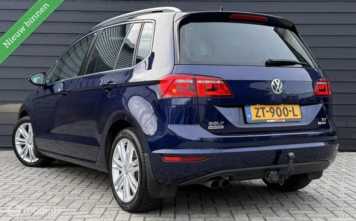 Volkswagen Golf Sportsvan 2017 photo 2