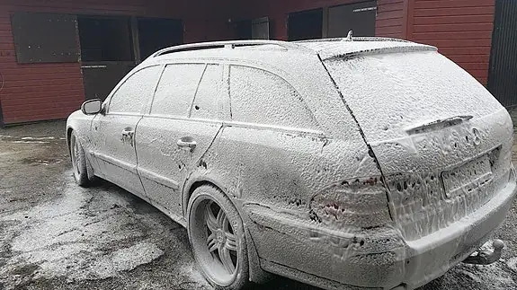 Mercedes-Benz E-Class 2007 photo 3