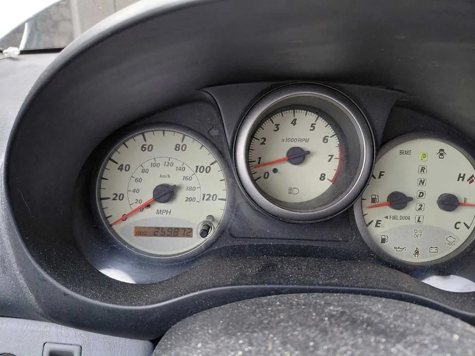 Toyota Rav4 2003 photo 2