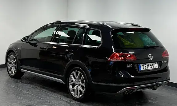 Volkswagen Golf Alltrack 2017 photo 2