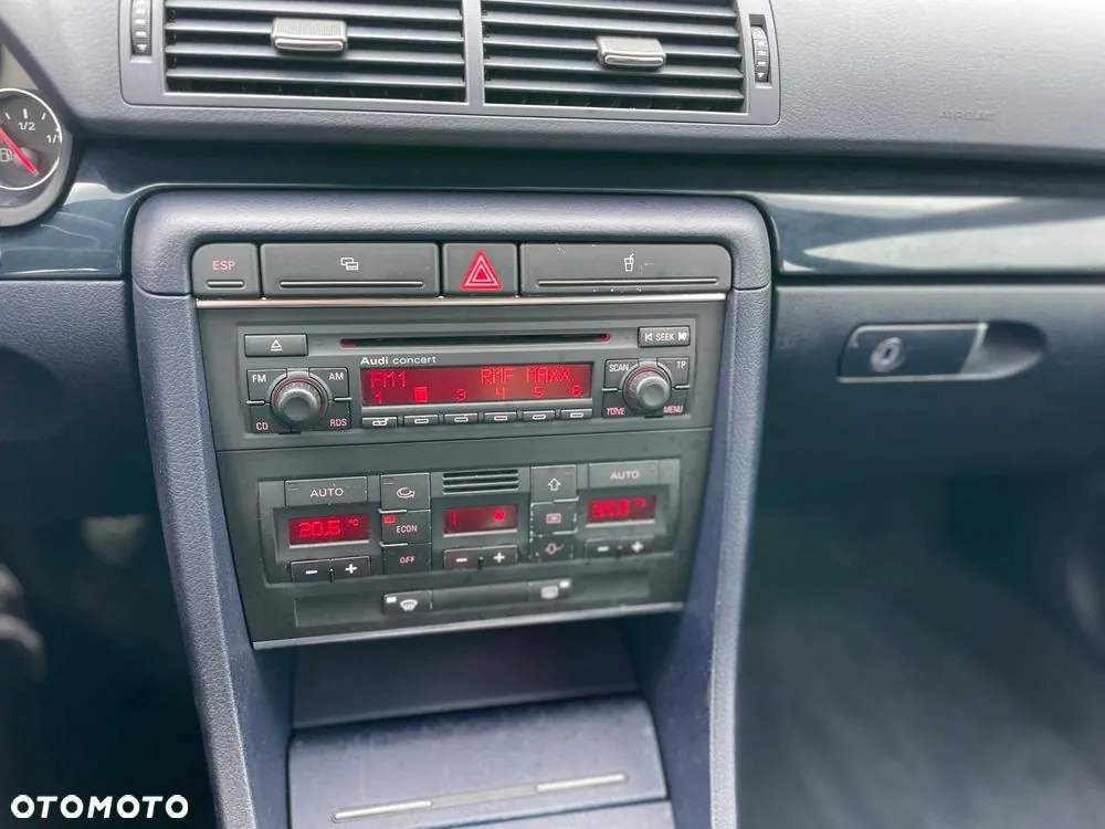 Audi A4 Avant 2003 photo 5