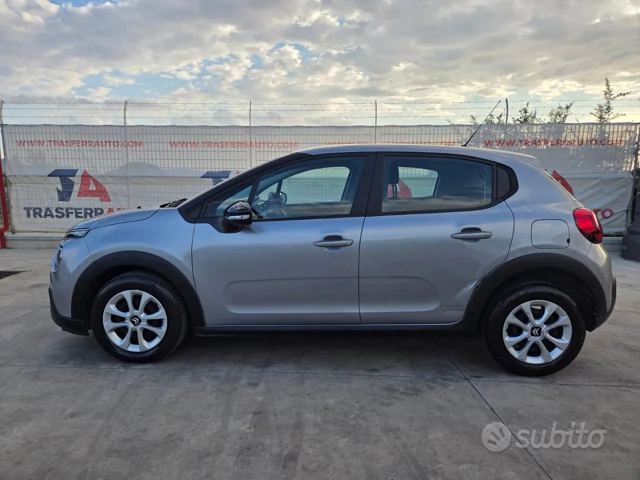 Citroen C3 2022 photo 2