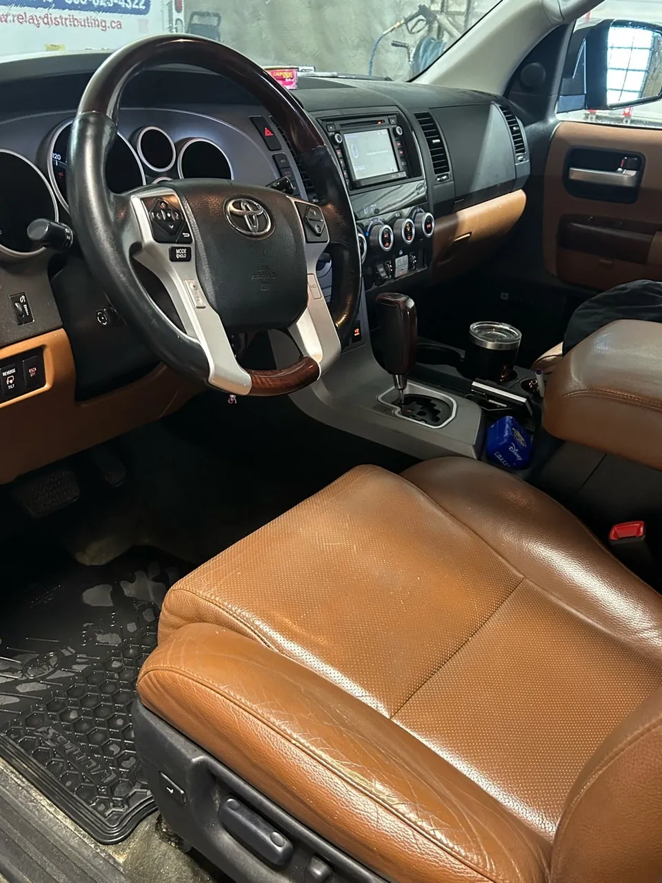 Toyota Sequoia 2014 photo 5