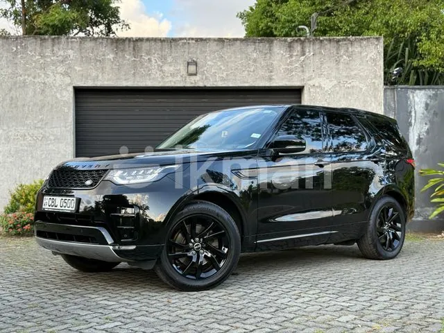 Land Rover Discovery 2019 photo 2