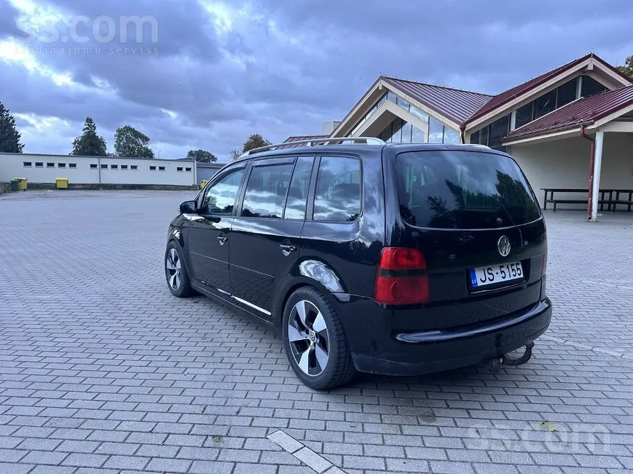 Volkswagen Touran