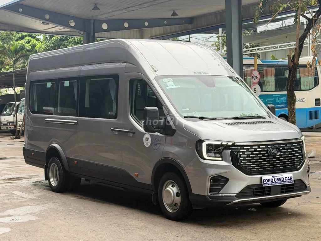 Ford Transit 2025 photo 3