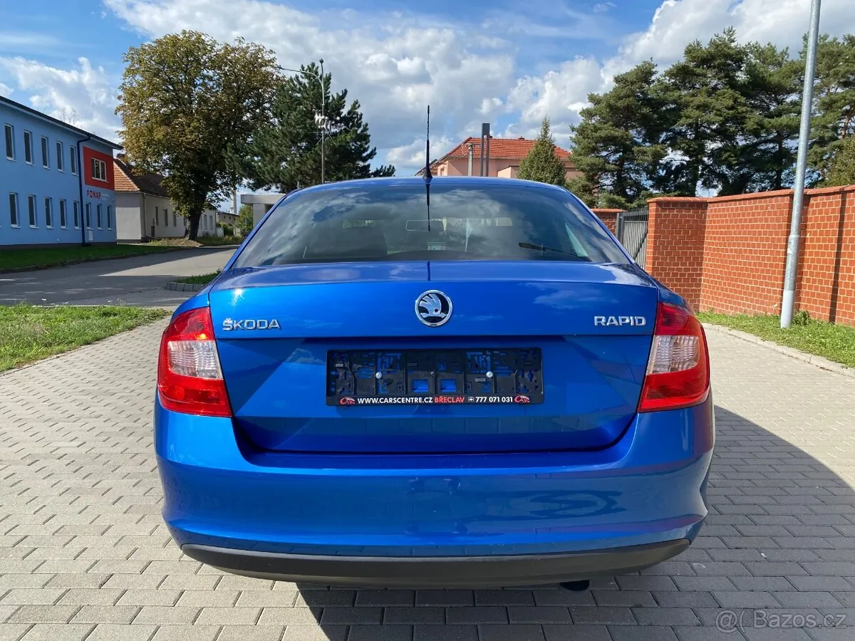 Skoda Rapid 2015 photo 3
