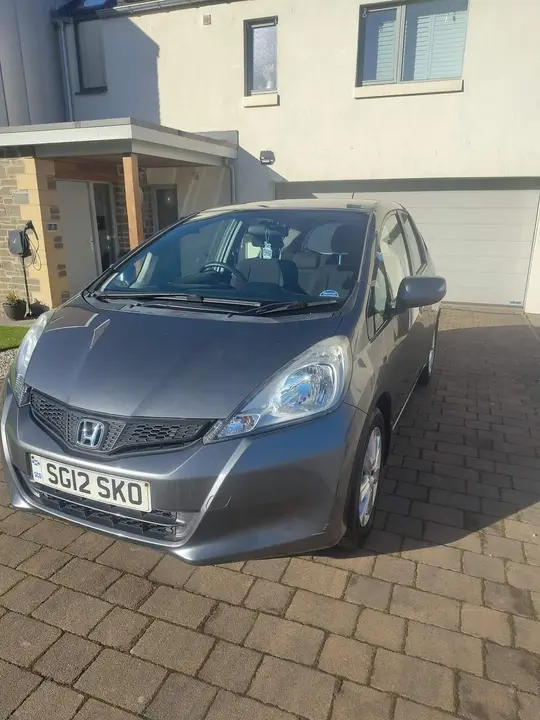 Honda Jazz 2012 photo 2