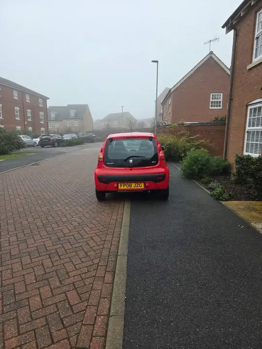 Peugeot 107 2008 photo 5