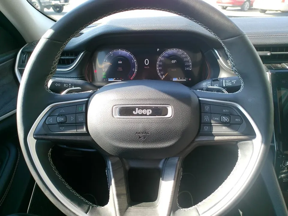 Jeep Grand Cherokee L 2024 photo 4