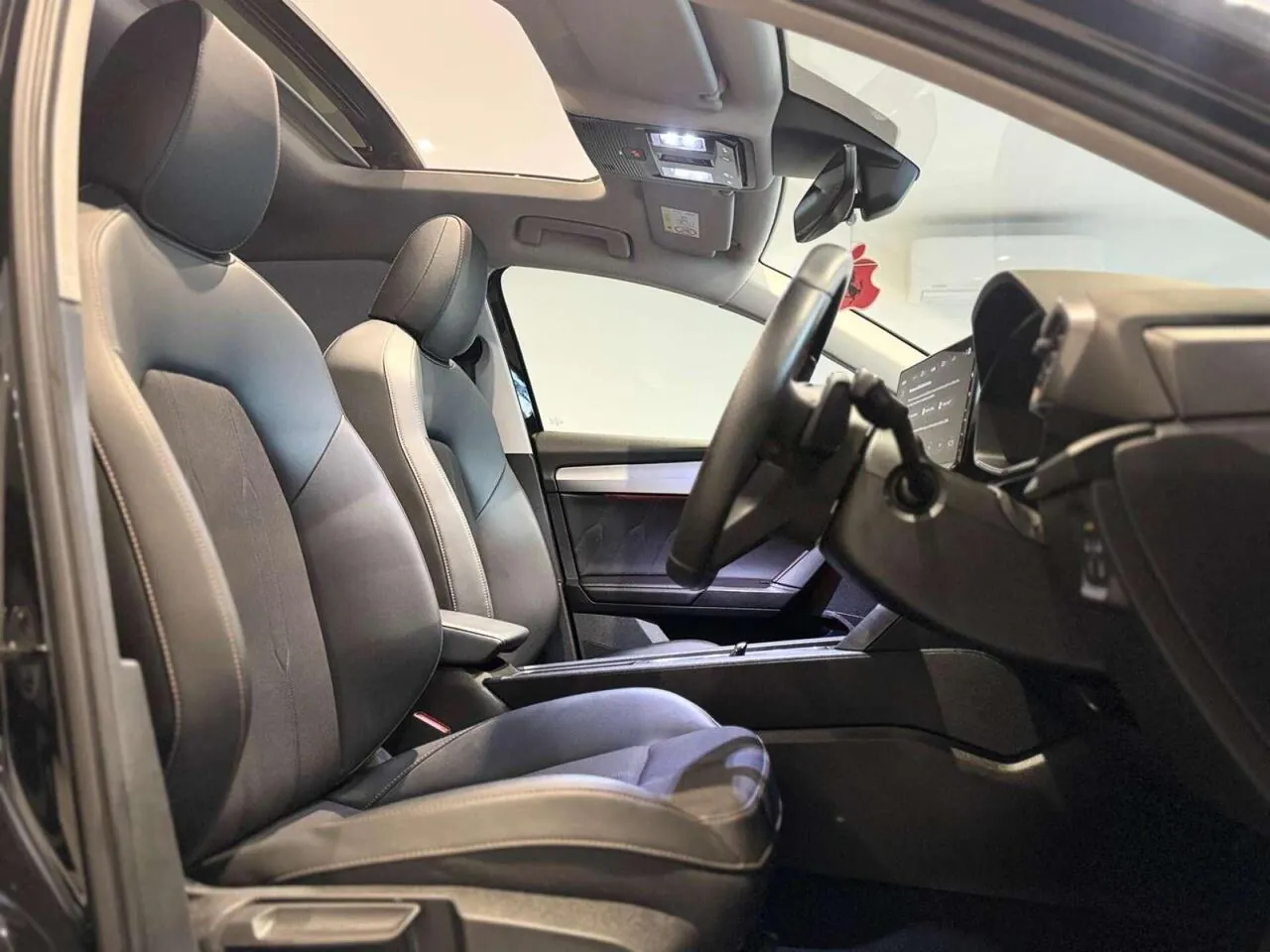 Cupra Leon 2024 photo 3