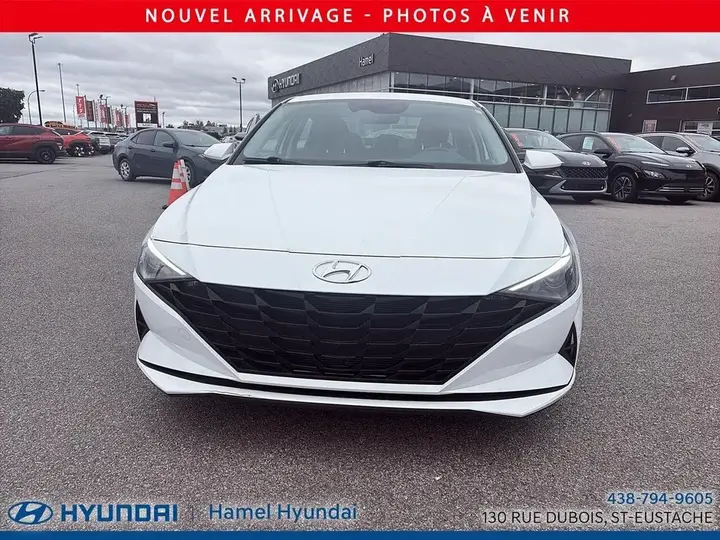 Hyundai Elantra 2022 photo 3