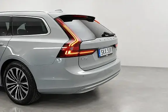 Volvo V90 2024 photo 3