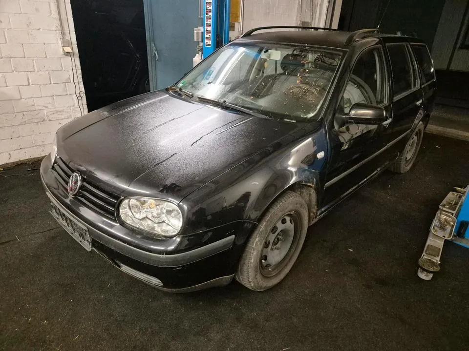 Volkswagen Golf 4