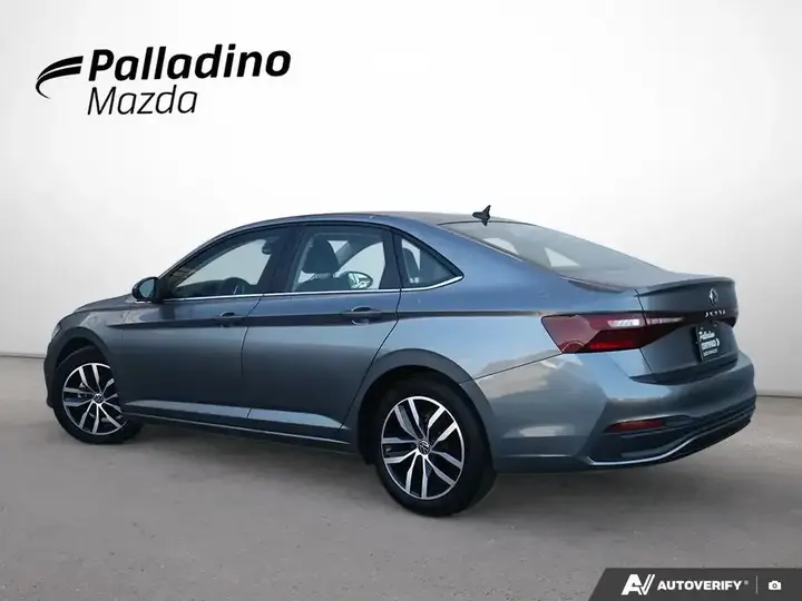 Volkswagen Jetta 2025 photo 4