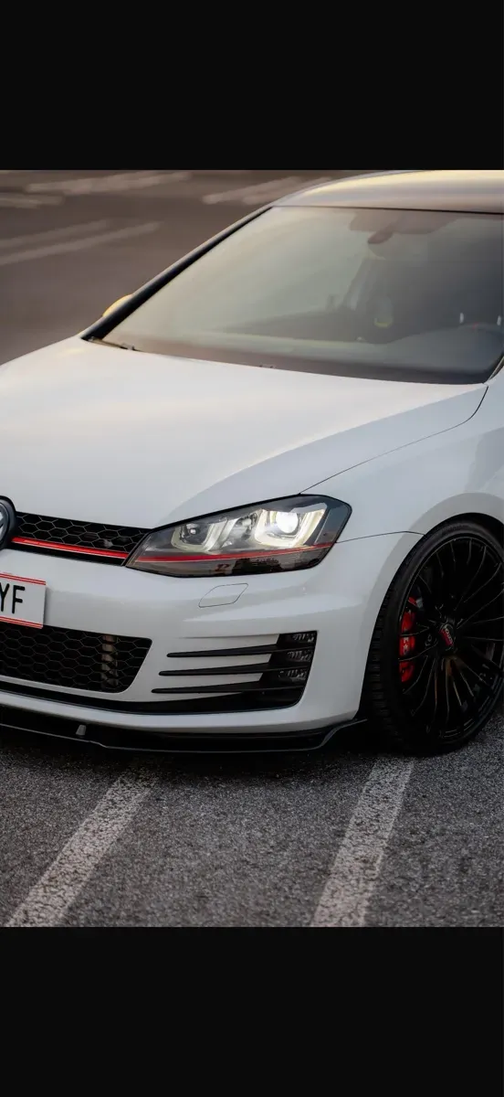 Volkswagen Golf 2013 photo 3
