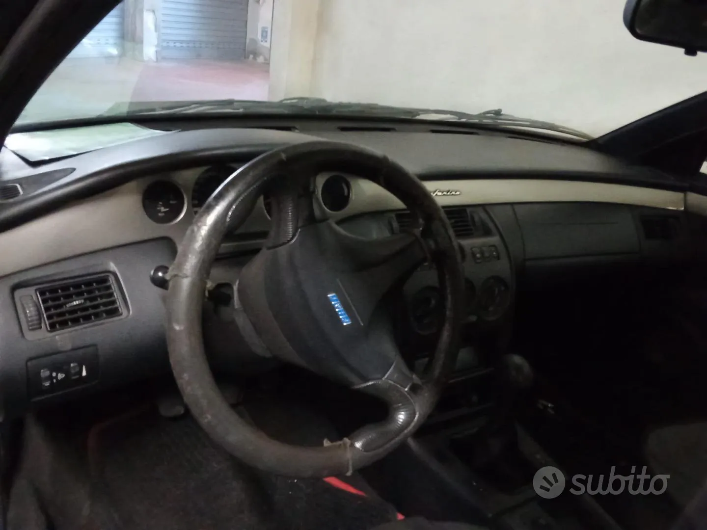 Fiat Coupe 1999 photo 2