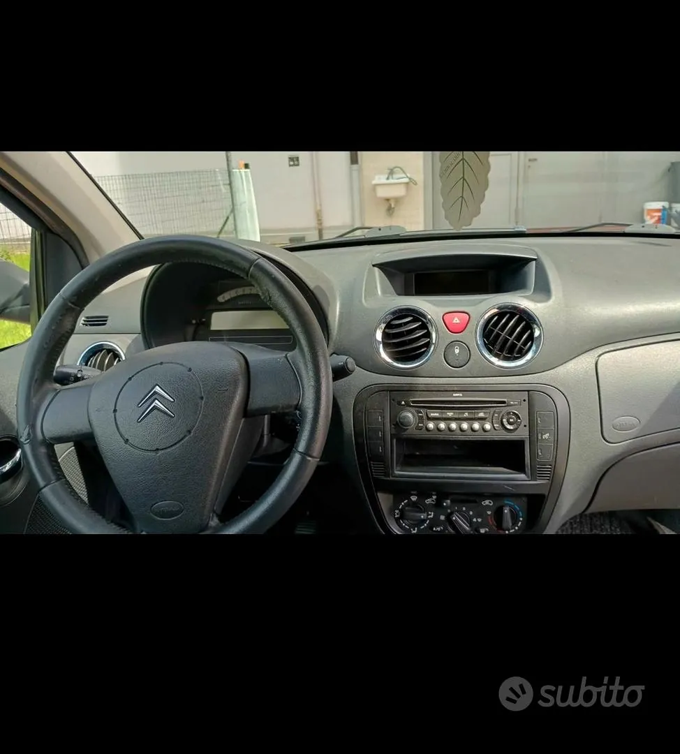 Citroen C2 2009 photo 3
