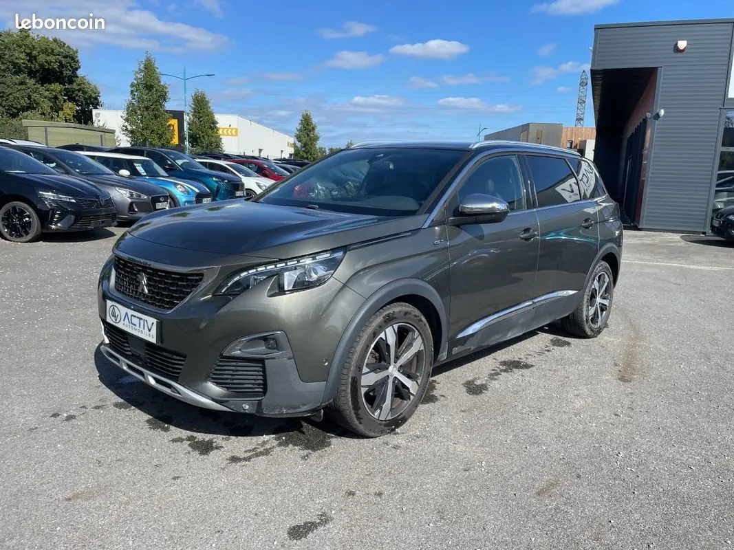 Peugeot 5008