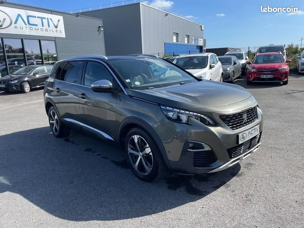 Peugeot 5008 2017 photo 3