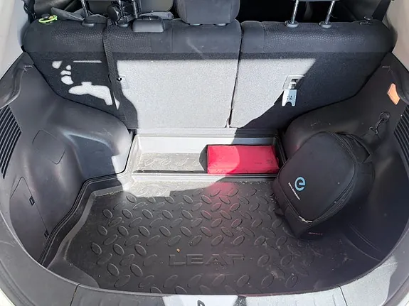 Nissan Leaf 2014 photo 5