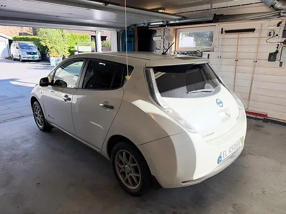 Nissan Leaf 2014 photo 4