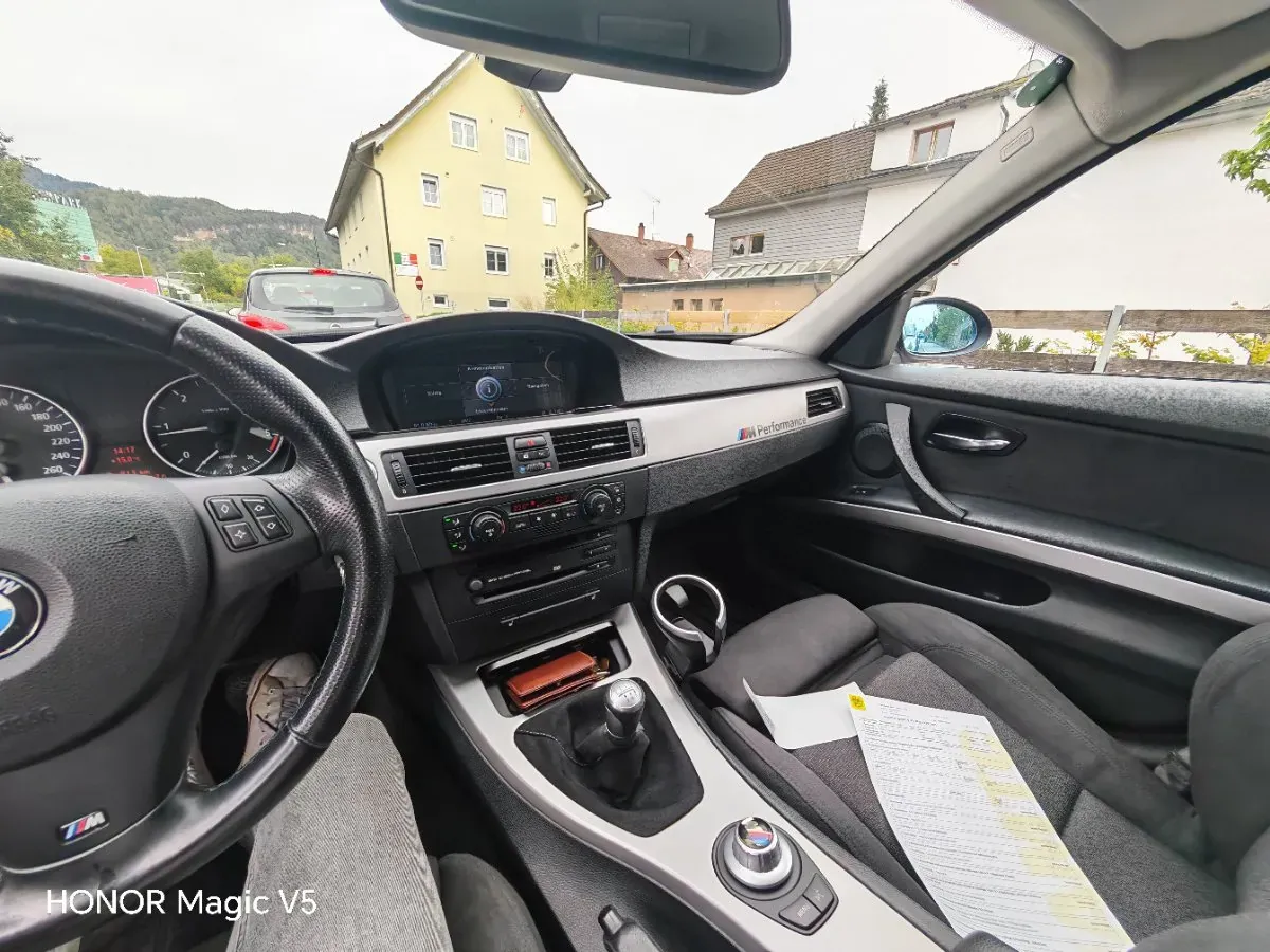BMW 3 Series 2006 photo 3