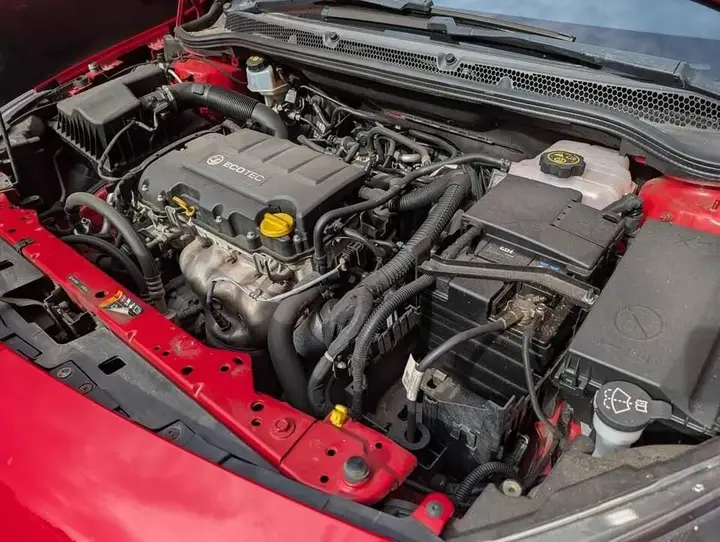 Vauxhall Astra 2015 photo 4