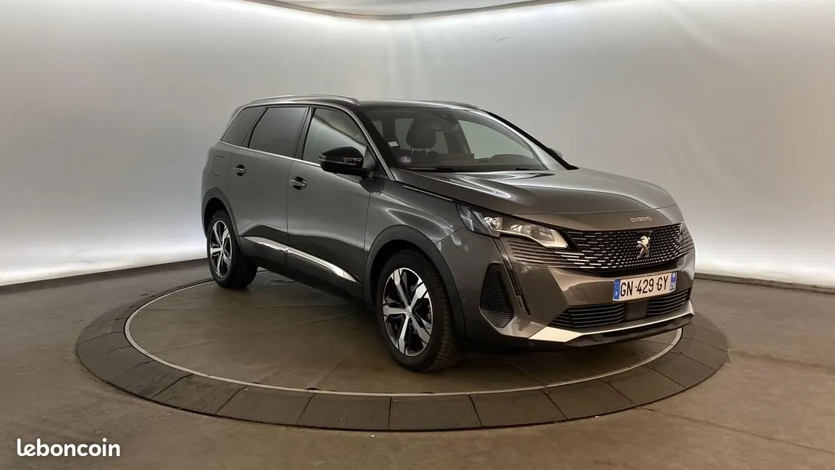Peugeot 5008 2023 photo 3