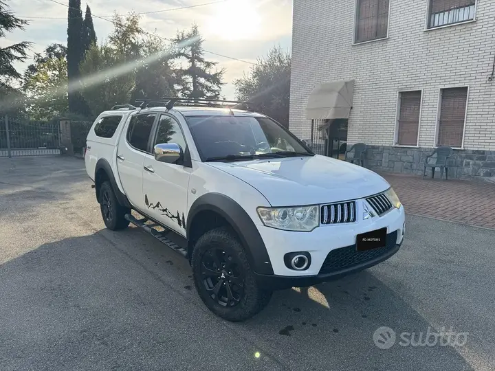 Mitsubishi L200