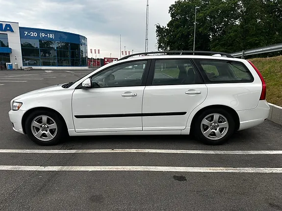 Volvo V50