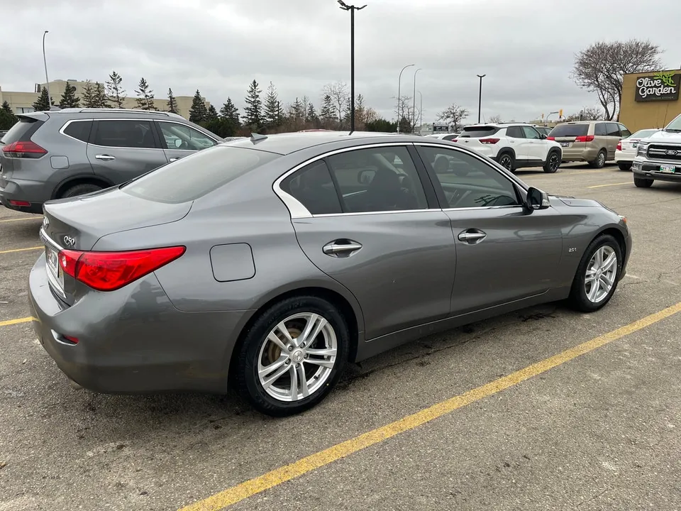 Infiniti Q50 2017 photo 5