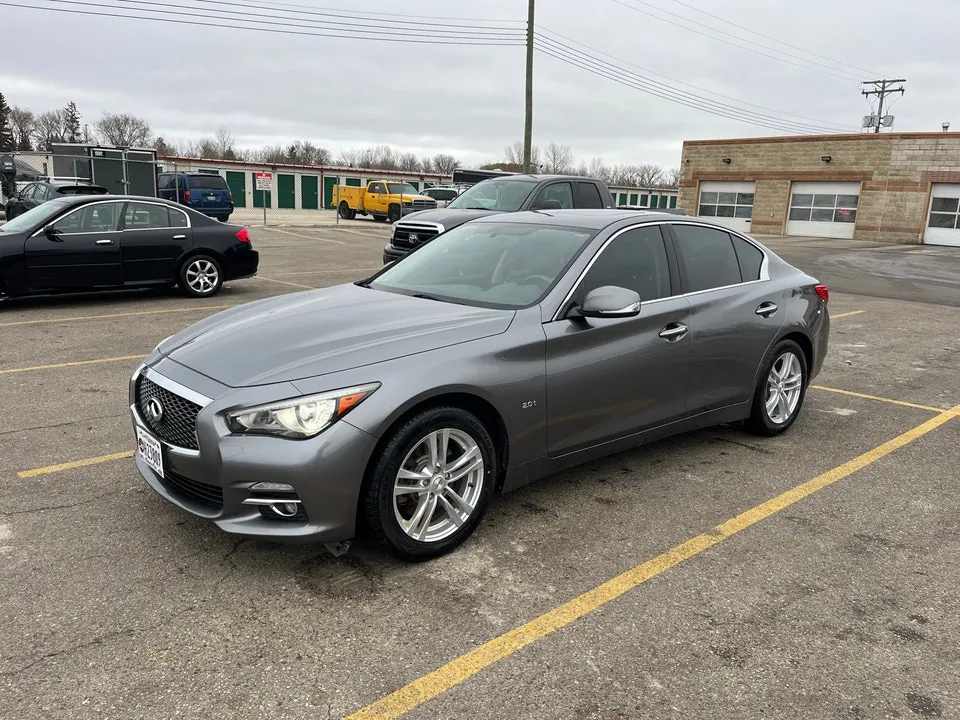 Infiniti Q50