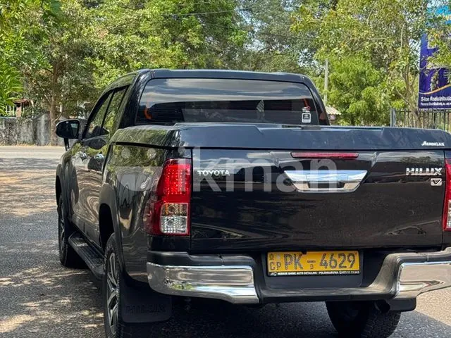 Toyota Hilux 2020 photo 4