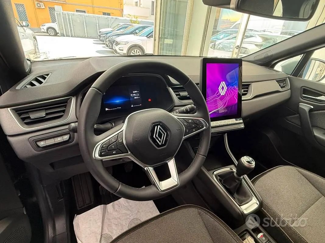 Renault Captur 2025 photo 2