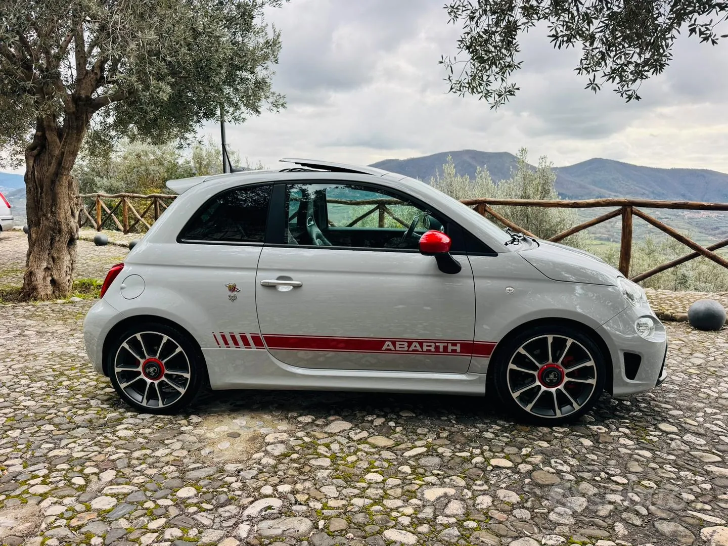 Abarth 595 2021 photo 3