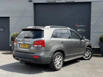Kia Sorento 2011 photo 2