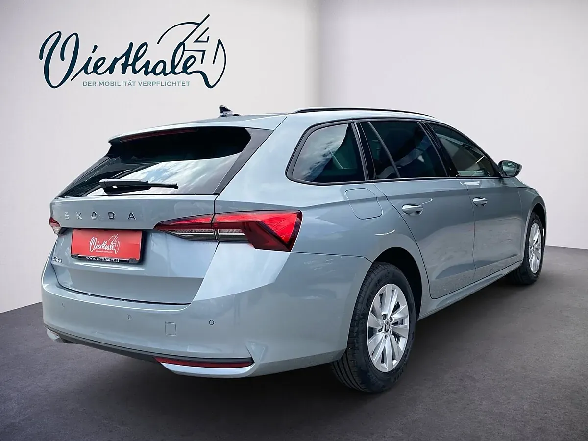 Skoda Octavia 2026 photo 3