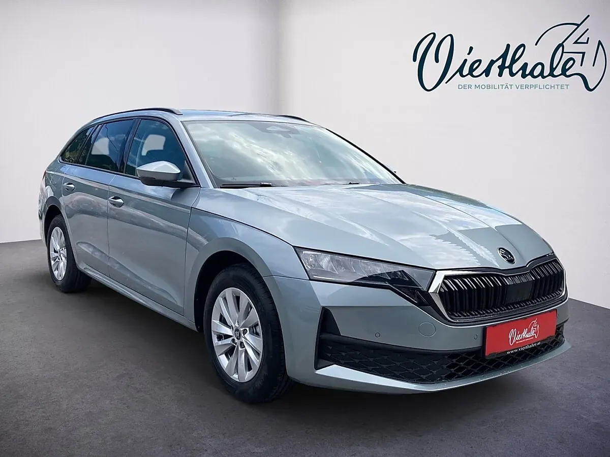 Skoda Octavia 2026 photo 2