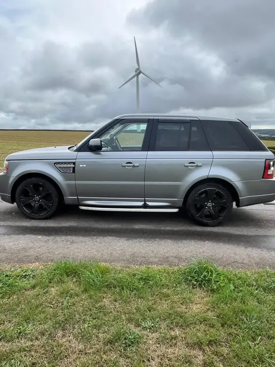 Land Rover Range Rover Sport 2012 photo 3