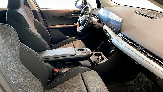 BMW 230E 2023 photo 3