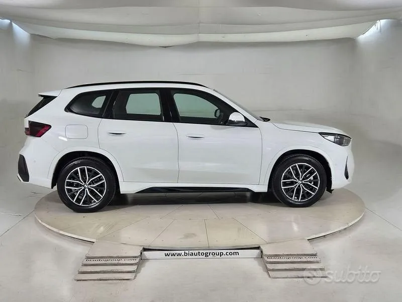BMW X1 2025 photo 5