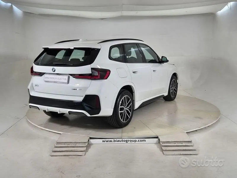 BMW X1 2025 photo 4