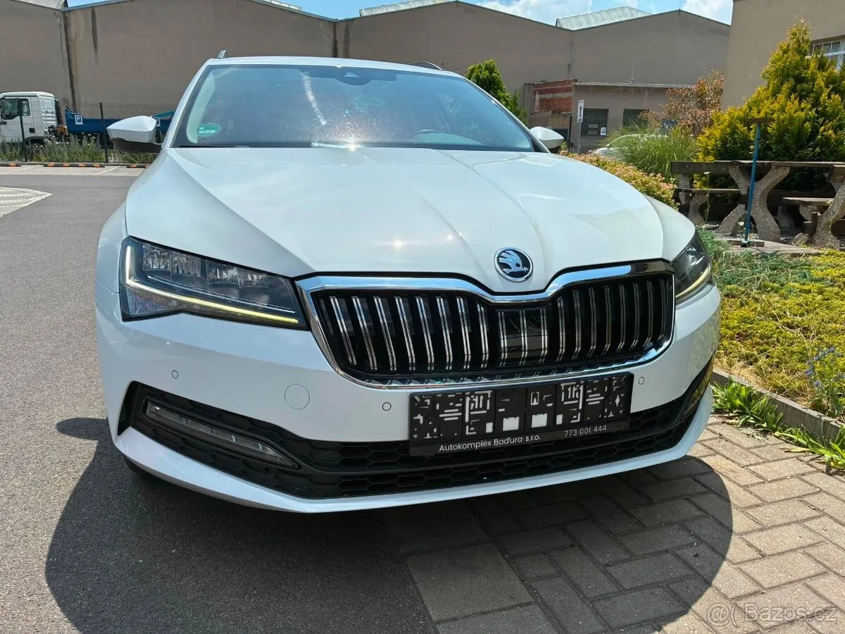 Skoda Superb 2020 photo 2