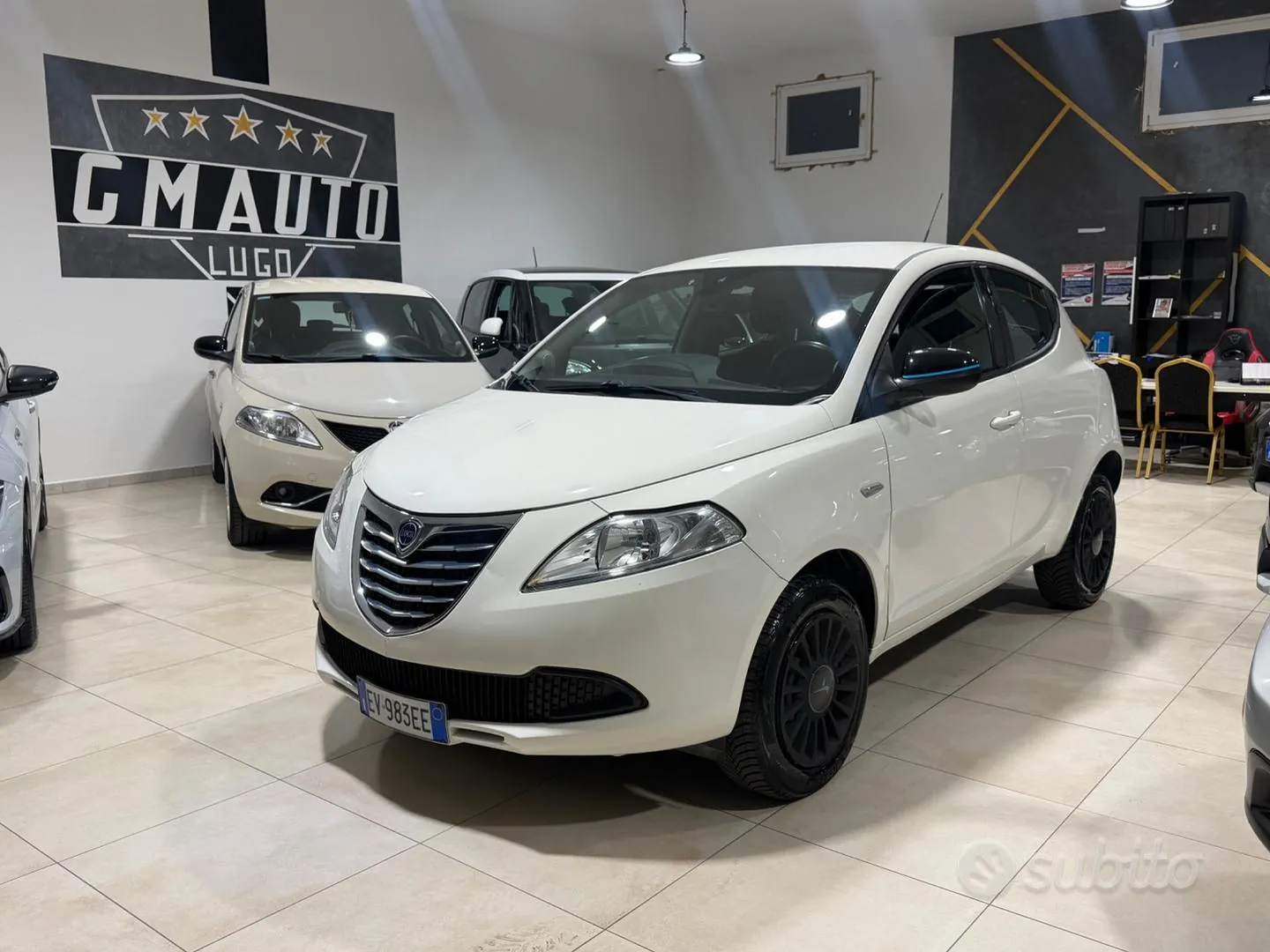Lancia Ypsilon 2015 photo 2