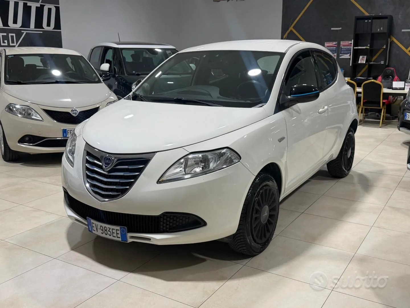 Lancia Ypsilon