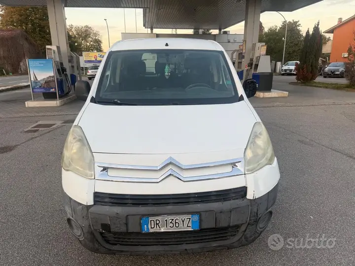 Citroen Berlingo 2008 photo 2