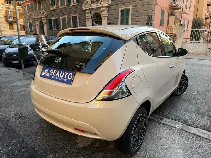 Lancia Ypsilon 2021 photo 4